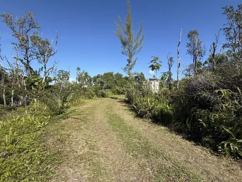 3RD Avenue Keaau HI 96749