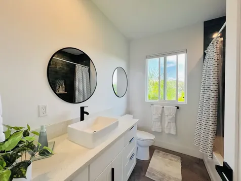 94-1628 Makalii Street Naalehu HI 96772