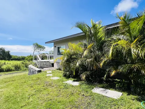 94-1628 Makalii Street Naalehu HI 96772