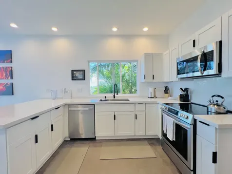 94-1628 Makalii Street Naalehu HI 96772