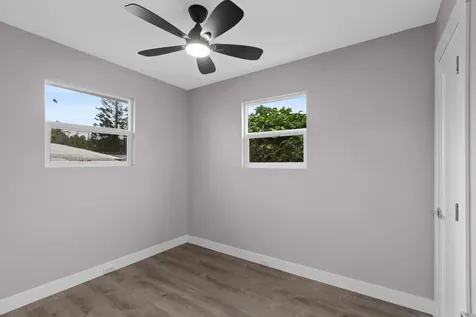 53-4196 Akoni Pule Highway Kapaau HI 96755