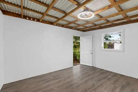 53-4196 Akoni Pule Highway Kapaau HI 96755