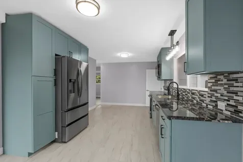 53-4196 Akoni Pule Highway Kapaau HI 96755