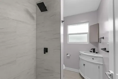 53-4196 Akoni Pule Highway Kapaau HI 96755