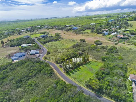 94-1436 Kaulua Circle Naalehu HI 96772