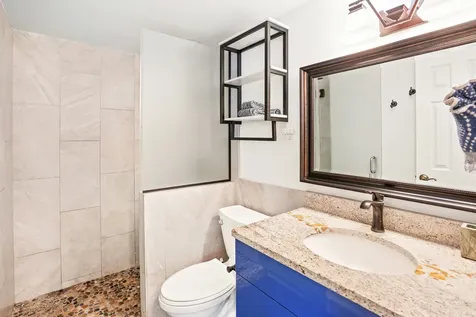 75-6016 Alii Drive Kailua-kona HI 96740