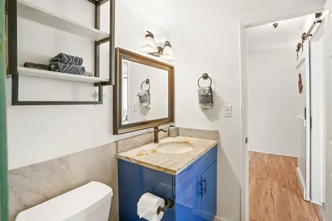 75-6016 Alii Drive Kailua-kona HI 96740