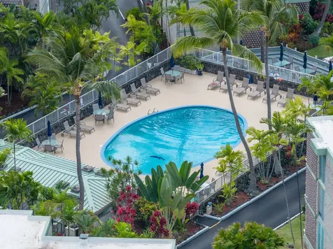 75-6016 Alii Drive Kailua-kona HI 96740