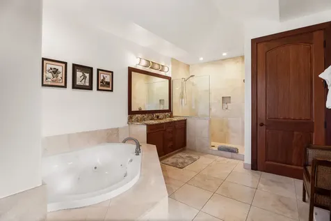 68-1058 Honokaope Place Kamuela HI 96743