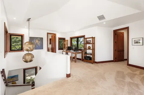 68-1058 Honokaope Place Kamuela HI 96743