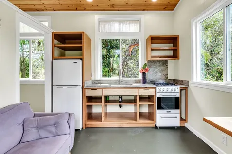 15-1892 10th Avenue Keaau HI 96749