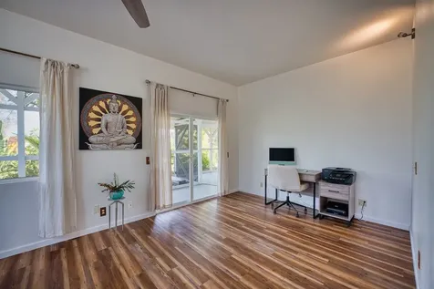 15-1927 2nd Avenue Keaau HI 96749