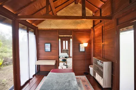 15-1927 2nd Avenue Keaau HI 96749