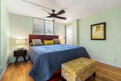 78-7030 Alii Drive Kailua-kona HI 96740