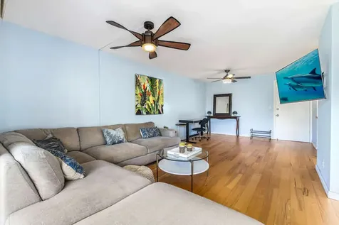 78-7030 Alii Drive Kailua-kona HI 96740