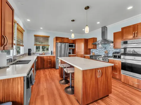 28-1156 Loa Road Pepeekeo HI 96783