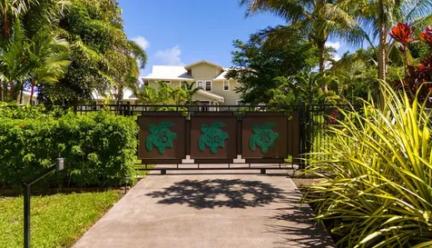 28-1156 Loa Road Pepeekeo HI 96783