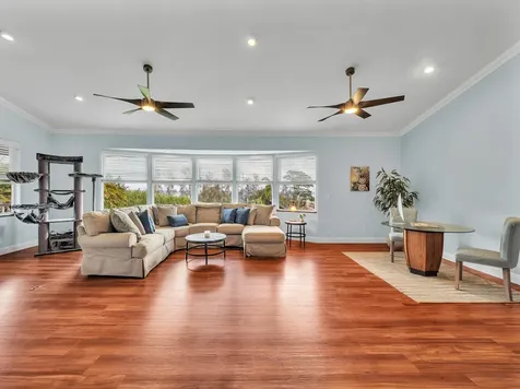 28-1156 Loa Road Pepeekeo HI 96783