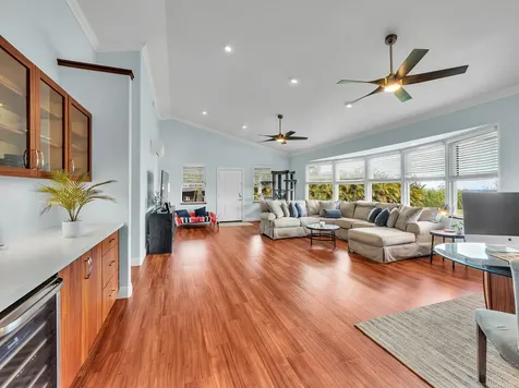 28-1156 Loa Road Pepeekeo HI 96783