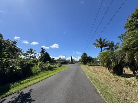 15-1457 30th Avenue Keaau HI 96749
