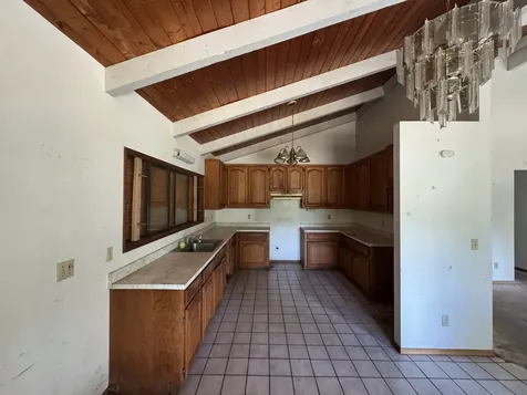 15-1457 30th Avenue Keaau HI 96749