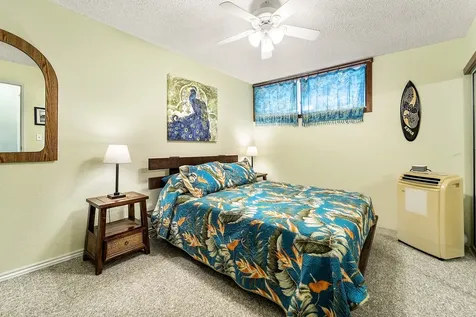 75-6002 Alii Drive Kailua-kona HI 96740