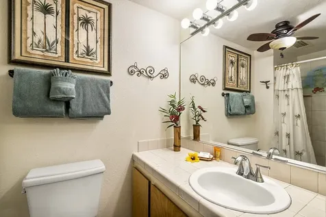 75-6002 Alii Drive Kailua-kona HI 96740