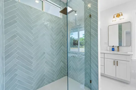 15-1944 4th Avenue Keaau HI 96749