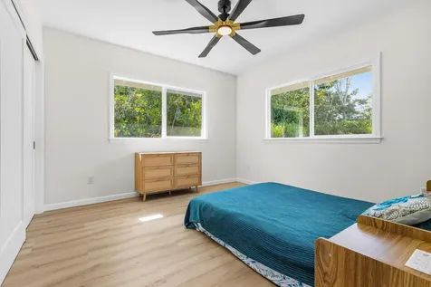 15-1944 4th Avenue Keaau HI 96749