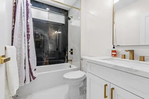 15-1944 4th Avenue Keaau HI 96749