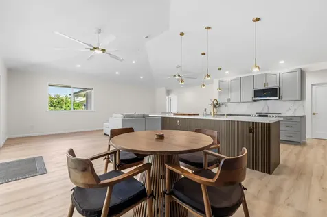 15-1944 4th Avenue Keaau HI 96749