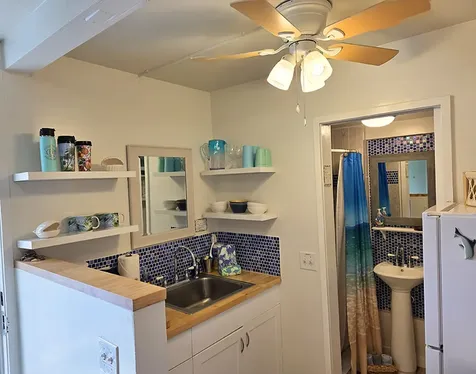 75-5776 Kuakini Highway Kailua-kona HI 96740