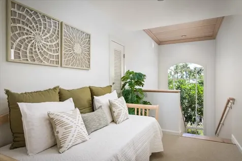 68-1375 Pauoa Road Kamuela HI 96743