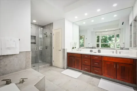 68-1375 Pauoa Road Kamuela HI 96743