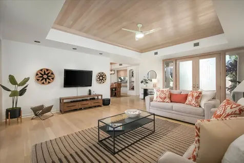 68-1375 Pauoa Road Kamuela HI 96743