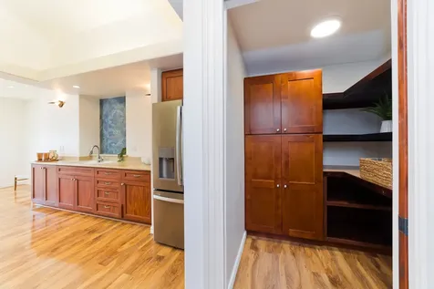 378 Kahikini Street Hilo HI 96720