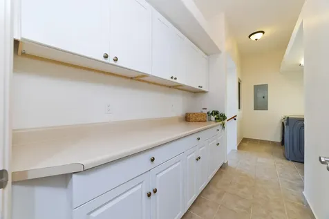 378 Kahikini Street Hilo HI 96720