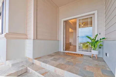 378 Kahikini Street Hilo HI 96720