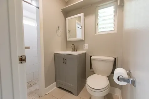 2244-A Kinoole Street Hilo HI 96720