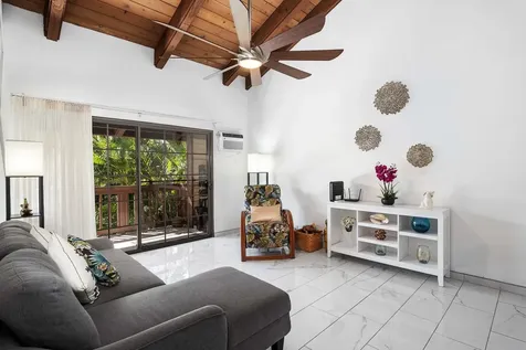 75-123 Lunapule Road Kailua-kona HI 96740