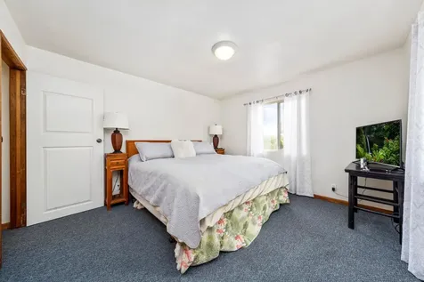 92-8583 Paradise Circle Makai Ocean View HI 96737