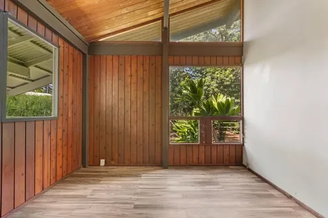 16-733 Uhiuhi Street Keaau HI 96760