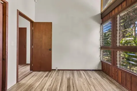 16-733 Uhiuhi Street Keaau HI 96760