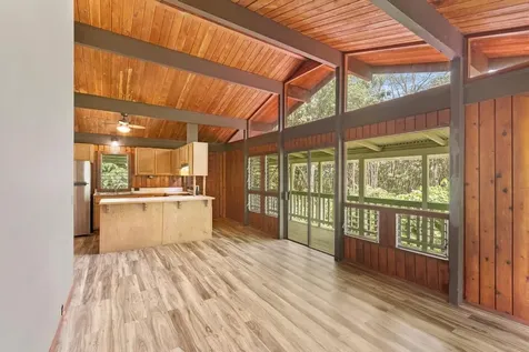 16-733 Uhiuhi Street Keaau HI 96760