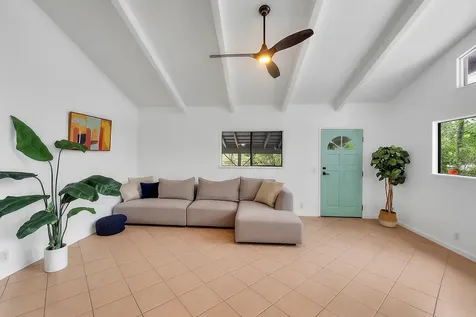 15-1491 Beach Road Keaau HI 96749