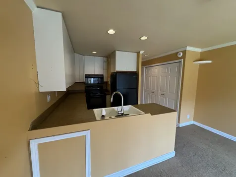 75-6100 Alii Drive Kailua-kona HI 96740