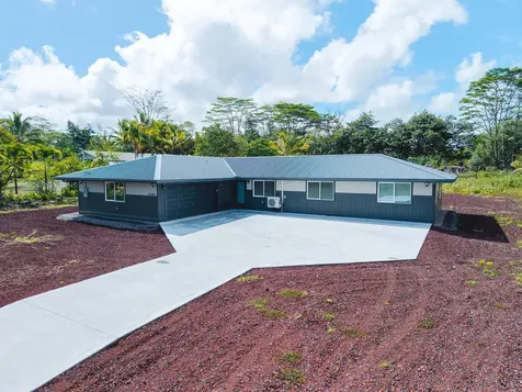15-1680 25th Avenue Keaau HI 96749