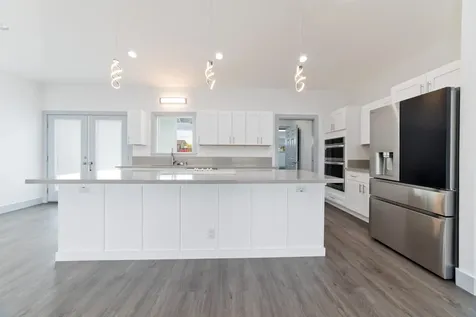 698 Kukuau Street Hilo HI 96720