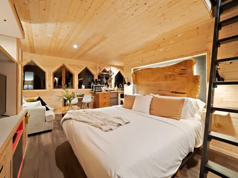 92-2120 Palm Parkway Ocean View HI 96737