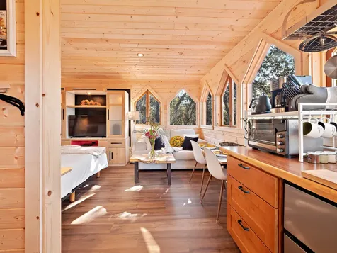 92-2120 Palm Parkway Ocean View HI 96737